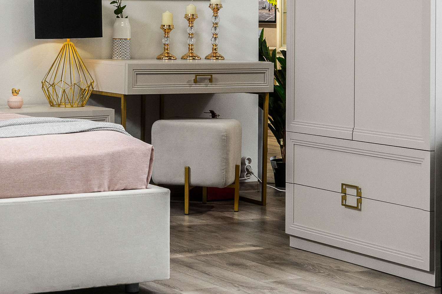 "Спальни" - изображение №12 на www.angstrem-mebel.ru