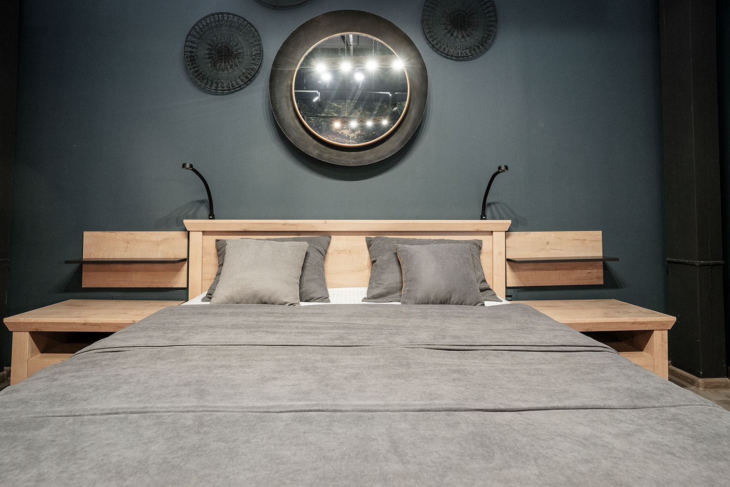 Двуспальные кровати - изображение №13 "Кровать Магнум 160 х 200"  на www.Angstrem-mebel.ru