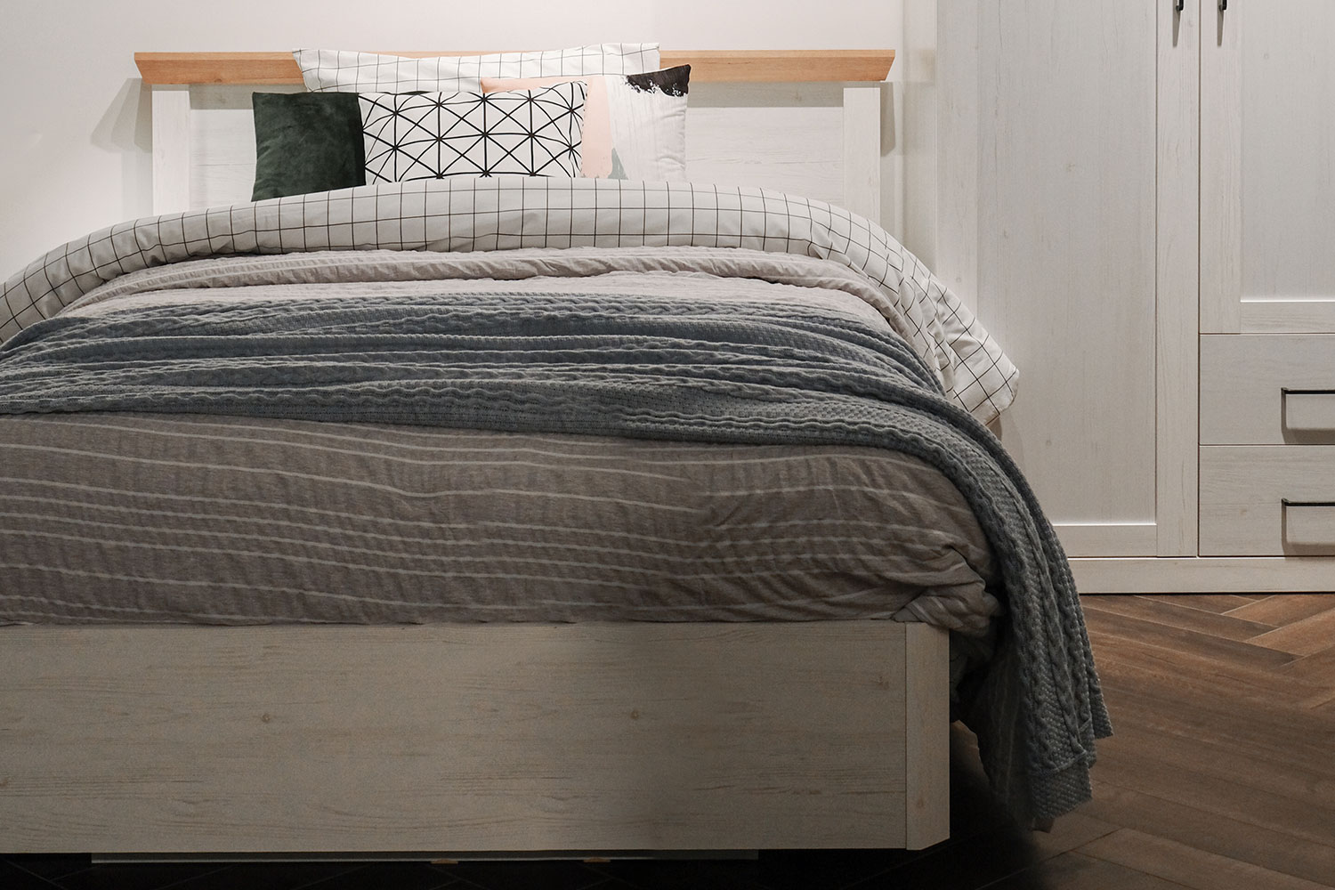 Полутораспальные кровати - изображение №16 "Кровать Магнум 120х200 с подъемным механизмом"  на www.Angstrem-mebel.ru