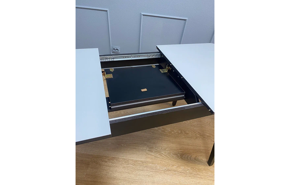 Обеденные столы - изображение №10 "Стол обеденный Орпен прямоугольный опоры венге / столешница белый глянец"  на www.Angstrem-mebel.ru