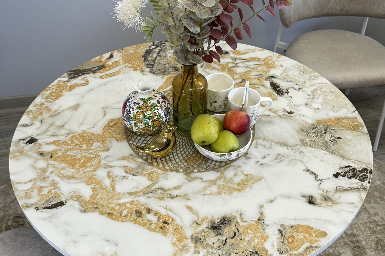 Обеденные столы - изображение №5 "Стол Галло обеденный керамика/гранит золотой глянец"  на www.Angstrem-mebel.ru